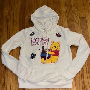 Vibtage Y2K White Hoodie with Winnie the Pooh